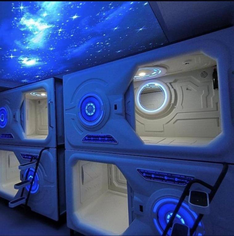 Just Hostel Capsules Alicante - sleeping capsules in Alicante